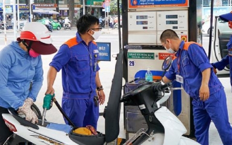 Điều hành giá xăng dầu đảm bảo lợi ích giữa nhà nước, doanh nghiệp và người dân