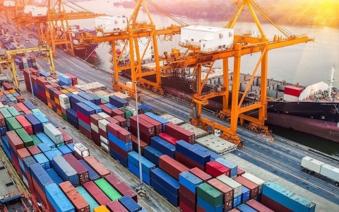 Tổng trị giá xuất nhập khẩu hàng hóa Việt Nam vẫn tăng