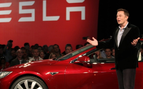 Tesla gia nhập “câu lạc bộ 1.000 tỷ đô”