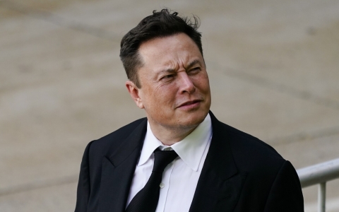 Vốn hóa Tesla giảm mạnh, tài sản Elon Musk ‘bốc hơi’ 50 tỷ USD chỉ trong 2 ngày