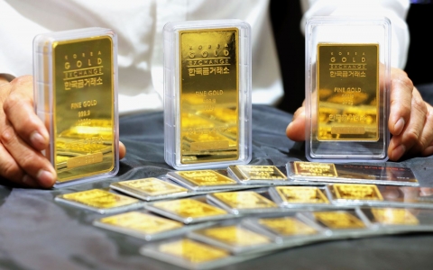 Giá vàng SJC tiếp tục tăng cao, vượt qua mốc 60 triệu đồng/lượng