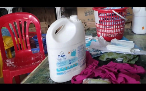 Chuyển vụ sản xuất nước giặt giả D-nee sang Công an truy cứu trách nhiệm hình sự