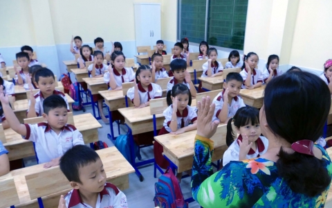 Hà Nội: Tăng trường, tăng lớp nhưng phải giảm biên chế giáo viên
