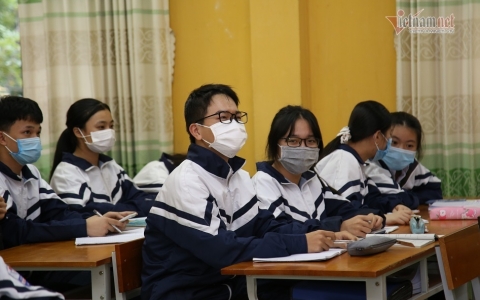 Hà Nội: Chi tiết 158 xã, phường vùng cam tạm dừng cho học sinh đến trường