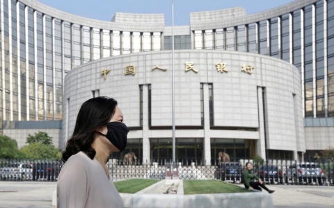 Trung Quốc cắt giảm lãi suất lần đầu tiên kể từ tháng 4/2020