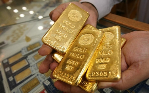 Giá vàng trong nước đang tăng nhanh theo thế giới