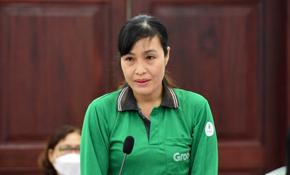 Nữ tài xế Grab Nguyễn Thị Thu Phương cho biết với thu nhập khoảng 7 triệu thì việc mua nhà ở xã hội là rất khó khăn
