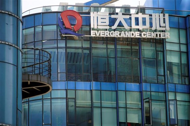 Biểu tượng của Tập đoàn bất động sản Evergrande tại Thượng Hải (Trung Quốc). (Ảnh: Reuters/TTXVN)