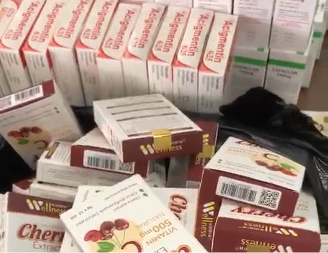 Chương trình nhận được sự ủng hộ của nhiều đơn vị đồng hành đã gửi quà tặng về thuốc, thực phẩm bảo vệ sức khỏe đến các em trên địa bàn Quận 8