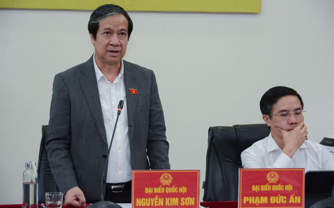 Bộ trưởng Nguyễn Kim Sơn phát biểu (Ảnh: Bộ Giáo dục và Đào tạo)
