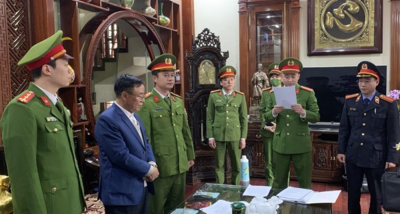 Cơ quan Cảnh sát điều tra Công an tỉnh Hà Nam đã ra Quyết định khởi tố bị can, Lệnh bắt bị can để tạm giam, Lệnh khám xét đối với ông Trương Minh Hiến