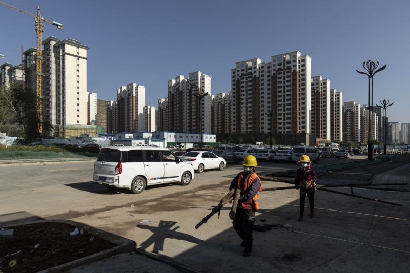 Bỏ mặc ‘bom nợ’ Evergrande và các trái chủ, Bắc Kinh phát tín hiệu bảo vệ người mua nhà