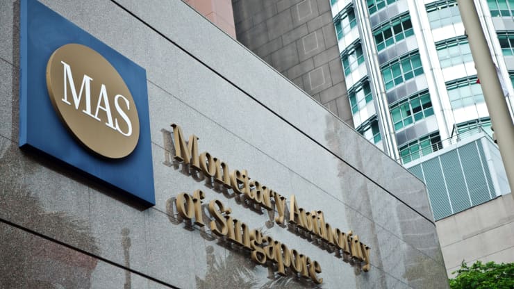 Ngân hàng Trung ương Singapore cảnh báo các nhà đầu tư cá nhân có nguy cơ ‘thua lỗ đáng kể’