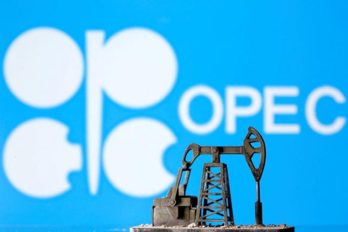 Hôm thứ Năm (2/12), OPEC đã đồng ý bổ sung 400.000 thùng dầu thô/ngày vào các thị trường toàn cầu trong tháng Giêng (Ảnh: Reuters)