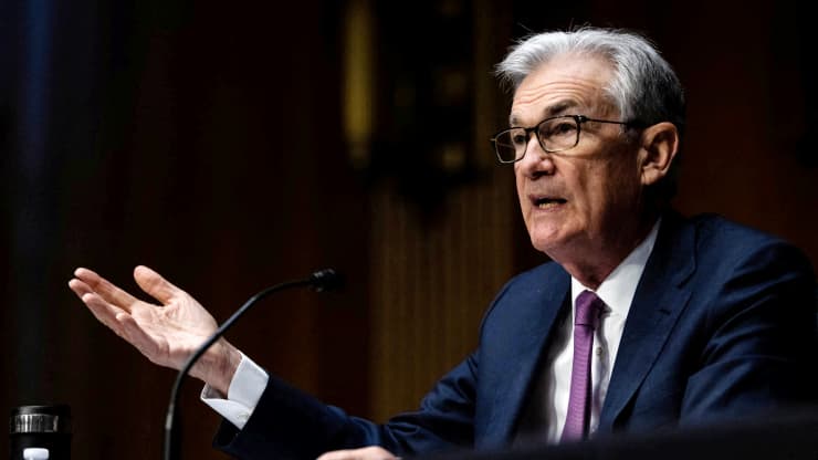 Chủ tịch Fed: Tăng lãi suất, thắt chặt chính sách hơn để kiểm soát lạm phát trong năm 2022