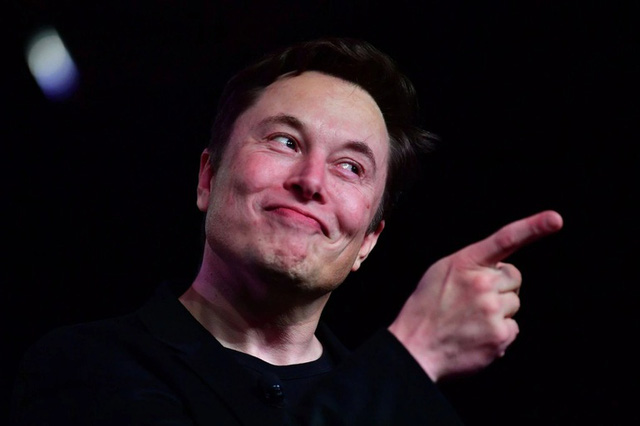 Elon Musk luôn biết cách khiến cho thị trường sôi sục. (Ảnh: Getty Images)