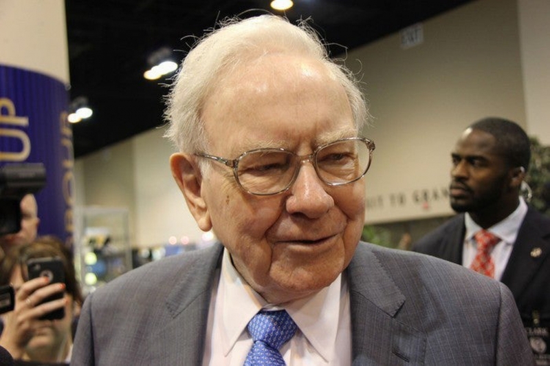 Warren Buffett ôm cổ phiếu để kiếm lời từ metaverse?