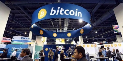 Bitcoin liên tục lập đỉnh, đâu là lý do nhà đầu tư mới đổ xô mua tiền ảo?