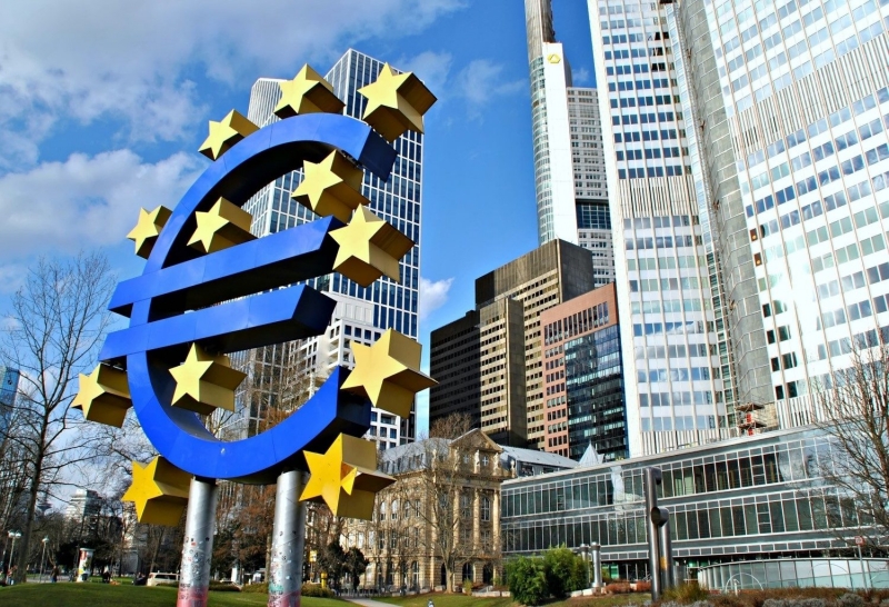 Ngân hàng Trung ương châu Âu duy trì lãi suất thấp kỷ lục 