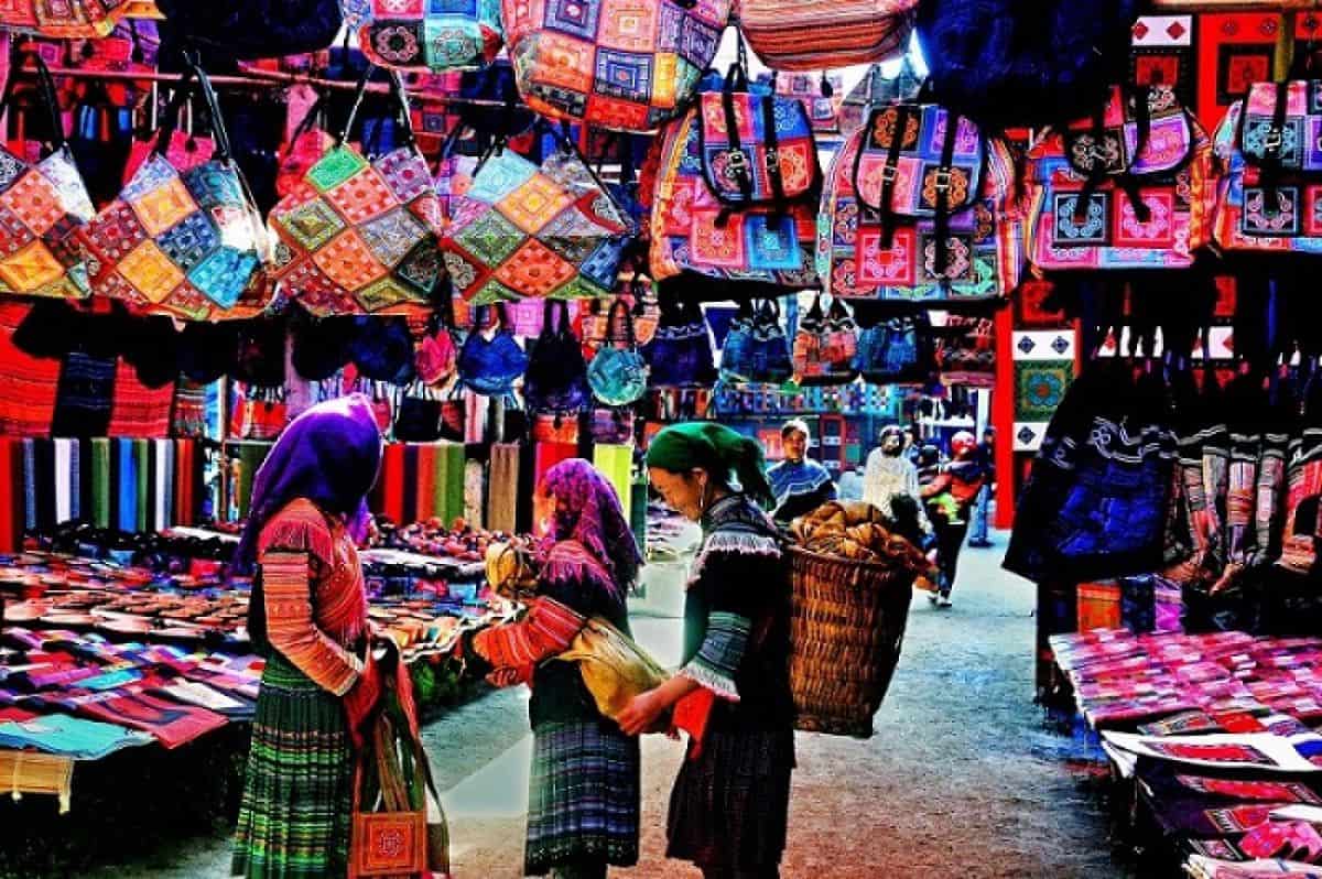 Bac-Ha-Sunday-Market-Featured