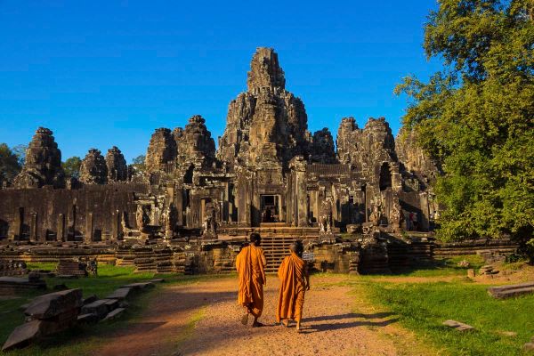 du-lich-campuchia-tour-viet-nam-angkor-thom