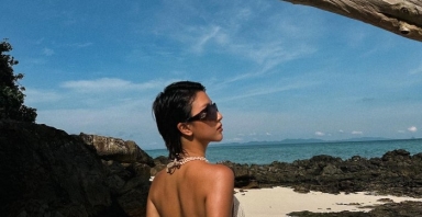 Quỳnh Anh Shyn du lịch Phuket khoe body “cực cháy” trên bãi biển