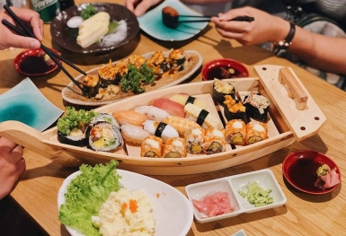 Nắm trong tay kinh nghiệm ăn sushi, đánh bay nỗi lo “sợ đồ sống”