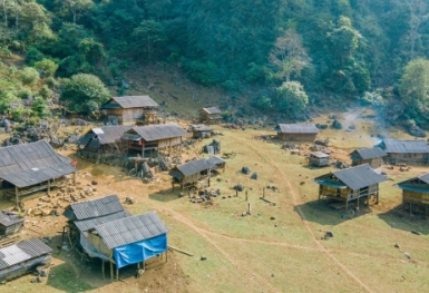 Hang Táu - ngôi làng nguyên thuỷ '3 không' tại Mộc Châu