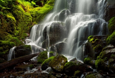 Ghé thăm những thác nước hàng đầu ở Oregon, Mỹ