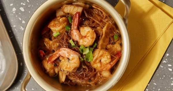 Đam mê hải sản lại trót yêu món Thái - Took Pak Bangkok sinh ra để dành riêng cho bạn