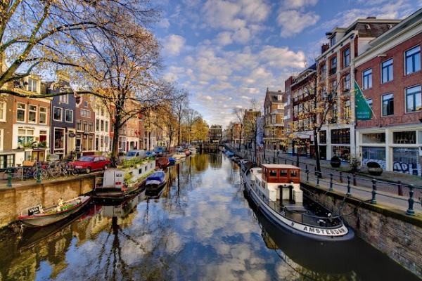 Các tour du lịch ở Amsterdam được nhiều du khách lựa chọn