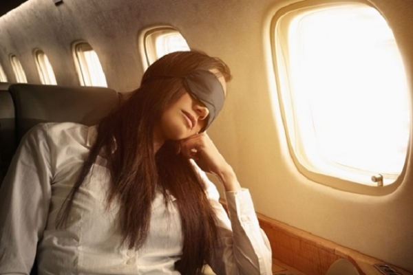 Bỏ túi ngay mẹo chống jet lag khi đi du lịch