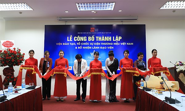 Hiệp hội Thiết kế mẫu và Sáng tạo mỹ thuật Việt Nam thành lập Viện Đào tạo, tổ chức sự kiện thương hiệu Việt Nam