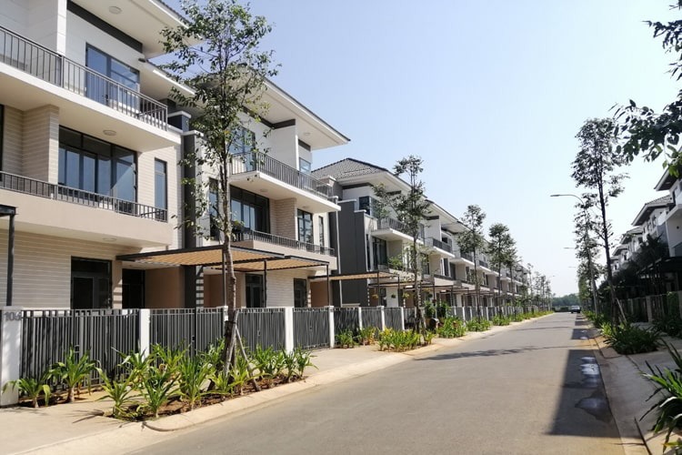 Bán nhà chung cư Hà Nội vì xuống giá, đầu tư mua đất nơi khác thu lời tiền tỷ