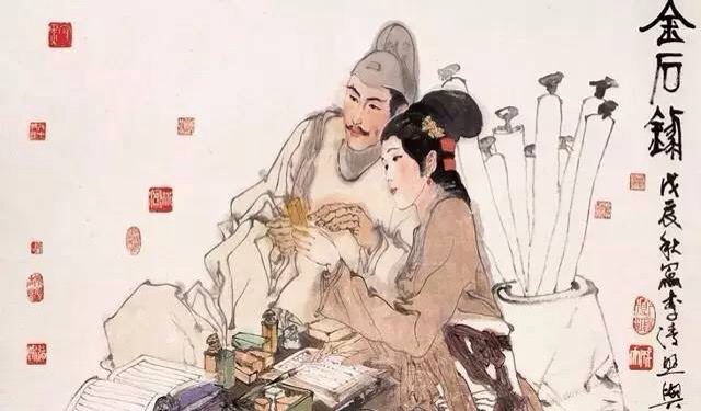 Cổ nhân nói “Đàn ông sợ tháng Tám, đàn bà lo tháng Chạp” có ý nghĩa gì?