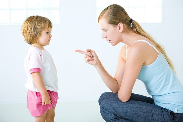 Kiểu kỷ luật “không hiệu quả - phản tác dụng” bố mẹ nên biết khi dạy con