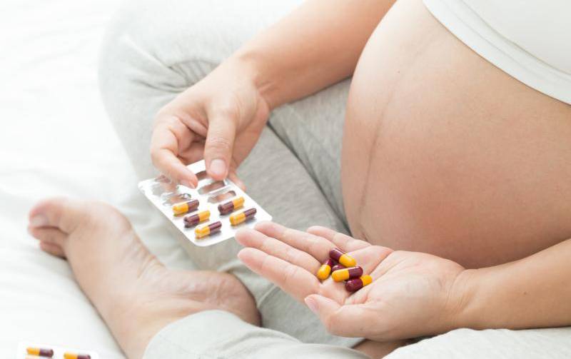 Có bầu 1 tháng uống thuốc cảm có ảnh hưởng tới thai nhi không?