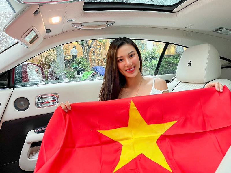 Nước nào đăng cai tổ chức Miss Universe 2021 mà khiến Á hậu Kim Duyên vỡ òa cảm xúc?