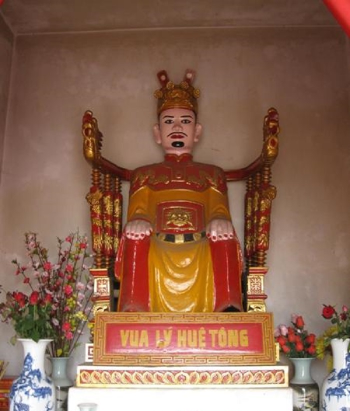 Vua-Ly-Hue-Tong-ra-suc-bao-ve-vo-cuoi-cung-van-nhan-ket-dang-7