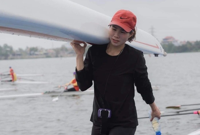 Ngã rẽ cuộc đời từ phụ hồ đến vô địch Rowing châu Á và SEA Games 31 của tuyển thủ Hồ Thị Lý
