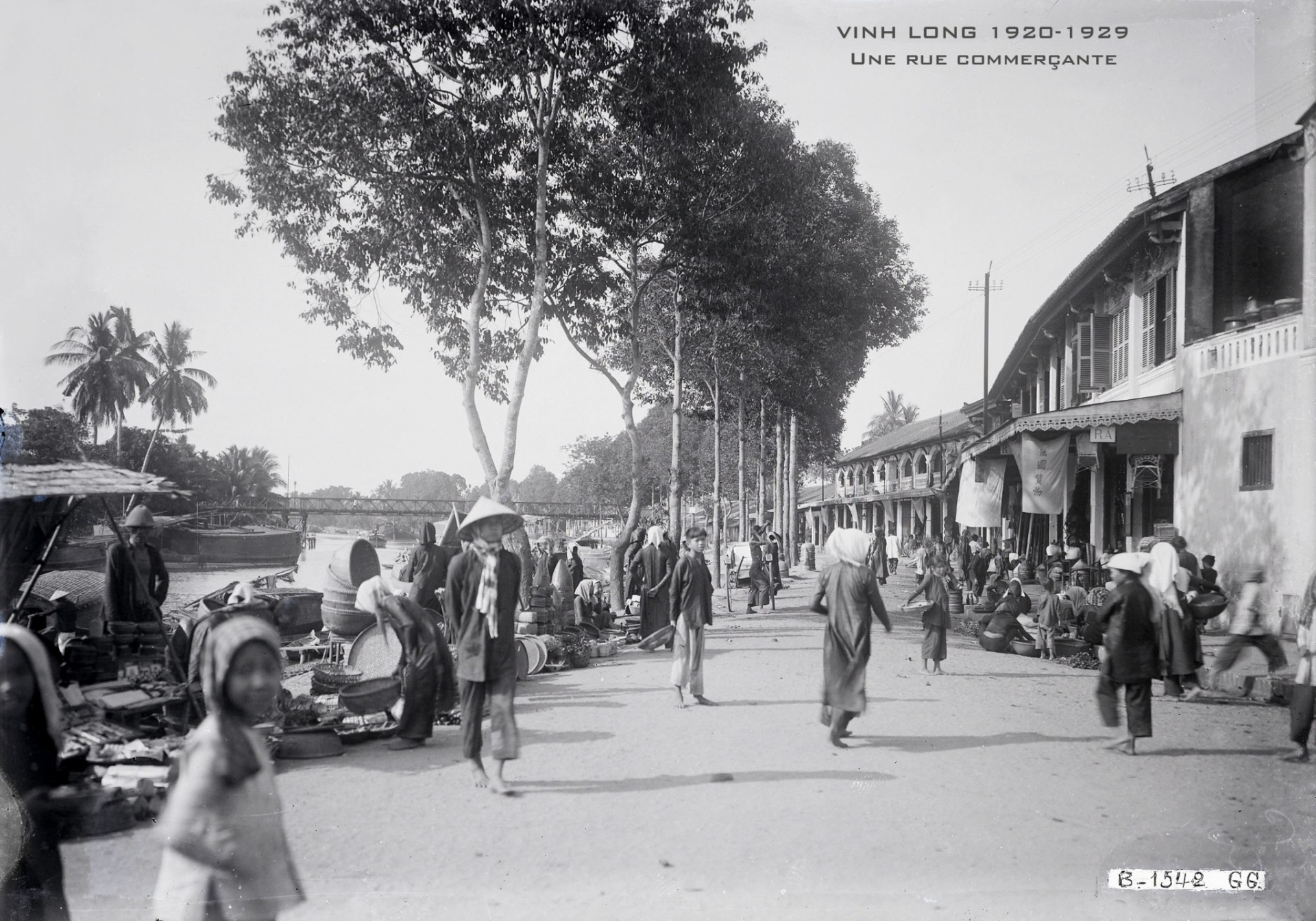 loat-anh-quy-gia-ve-vinh-long-nhung-nam-1920-1