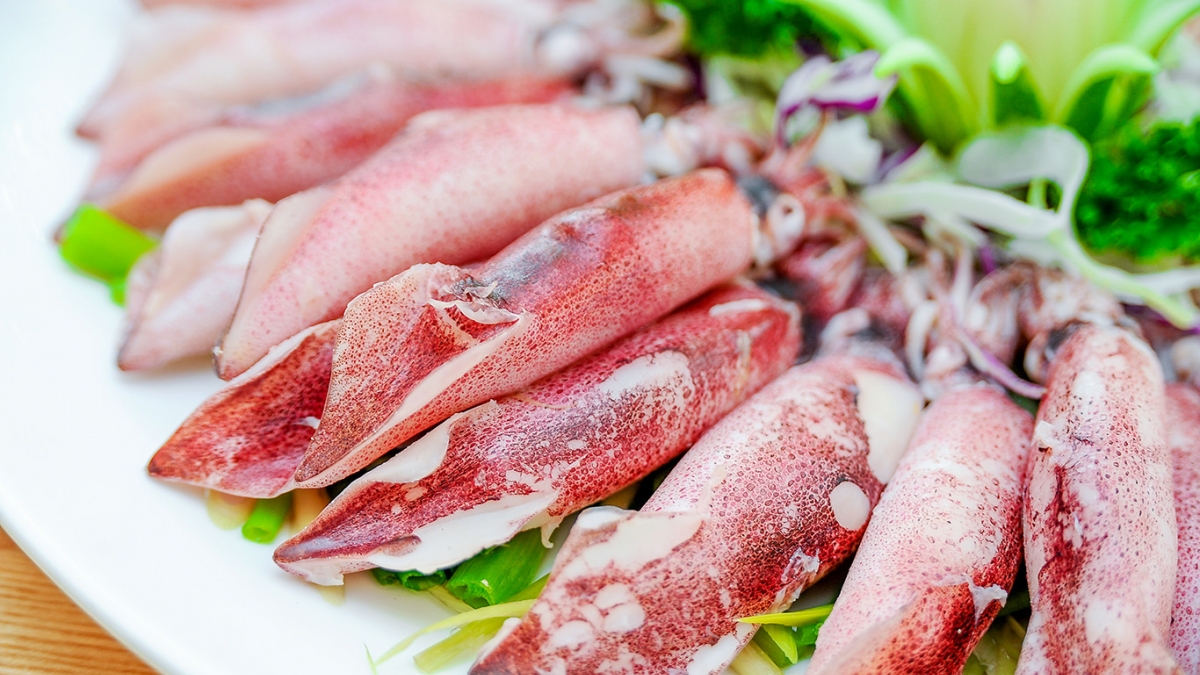 Mùng 1 ăn mực có sao không?