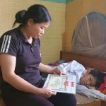 Khát khao sống của 2 đứa trẻ hiếu học bị tan máu bẩm sinh và sự bất lực của người mẹ nghèo