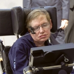 Nhà bác học huyền thoại Stephen Hawking và bí kíp dạy con 'không chỉ thành công mà còn luôn hạnh phúc'