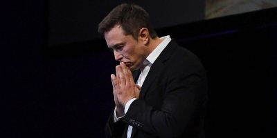 Lời cảnh tỉnh cho người muốn tăng lương từ câu chuyện Elon Musk thẳng thừng sa thải trợ lý gắn bó suốt 12 năm