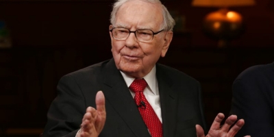 Chỉ bằng 1 câu nói, Warren Buffett đã thay đổi tư duy của người đàn ông 51 tuổi và giúp người này trở thành tỷ phú