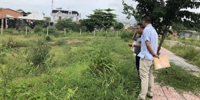 Tâm sự của những nhà đầu tư bỏ nghề chính đi buôn đất: 'Làm cả năm cũng không bằng tiền lời lô đất'