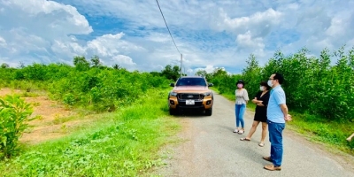 Vợ chồng trẻ đúc kết kinh nghiệm quý báu khi mua nhà giữa hàng trăm tiêu chí