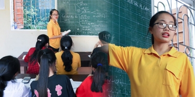 Ấm lòng lớp học miễn phí ở nhà văn hóa cho học sinh nghèo của hai nữ sinh Hà Nội