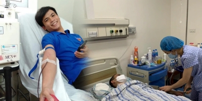 Xót xa số phận của thầy giáo trẻ hơn 10 lần hiến máu cứu người lại mắc ung thư máu